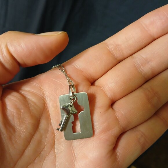 Forever Love Lock & Key Couple's Set- Silver Tone Bangle Bracelet & Key Necklace - Picture 4 of 4